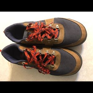 North face athletic shoes